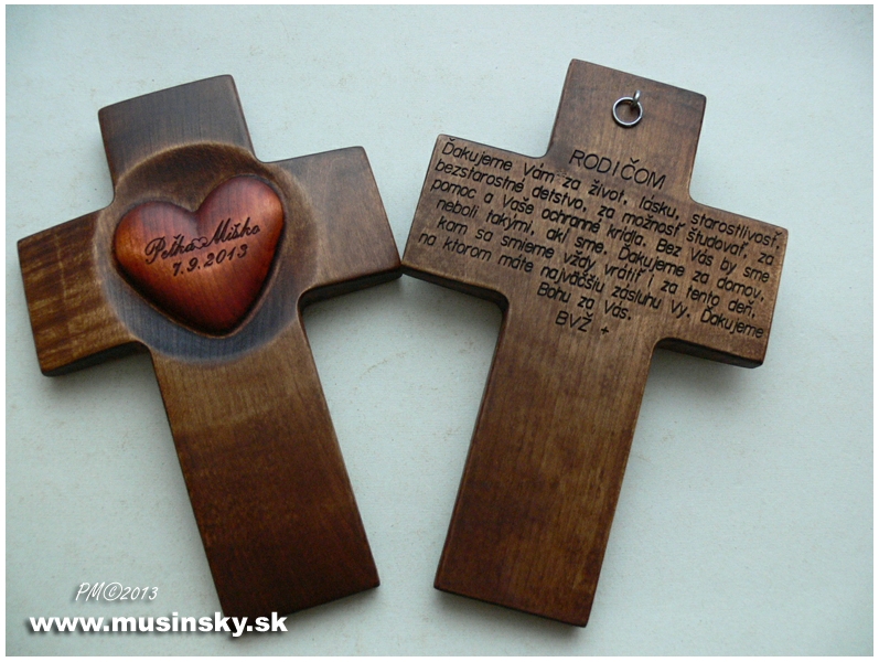 Drevenykriz198.jpg